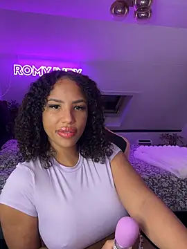 princessromyindy online show from April 8, 8:42 pm