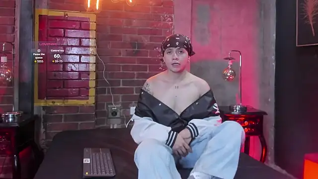 MissaelRossi online show from April 10, 8:35 pm