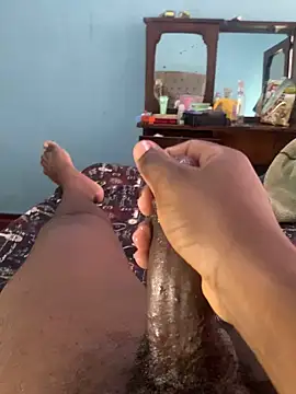 YourfavDick04 online show from April 15, 6:20 am