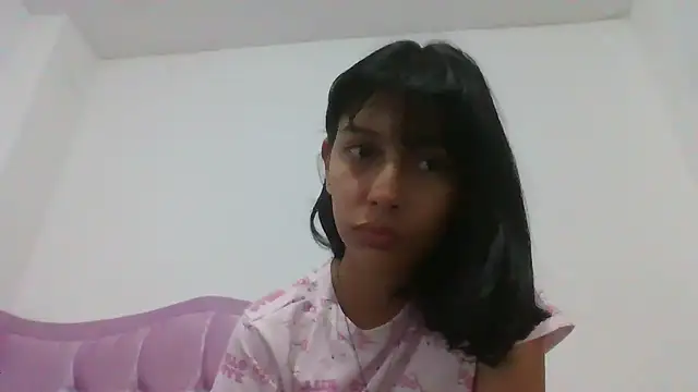 Snapshot of xoxo_anny chatting on July 7, 1:26 pm xoxo anny online show from July 7, 1:26 pm