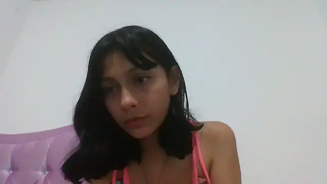 Snapshot of xoxo_anny chatting on July 8, 4:06 am xoxo anny online show from July 8, 4:06 am