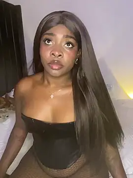 Coralqute online show from April 11, 2:16 am