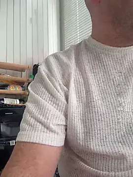 elysmay online show from April 14, 7:36 am