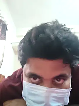 Snapshot of varunkumar0709 chatting on April 9, 10:42 am varunkumar0709 online show from April 9, 10:42 am