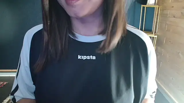 NicoleLove  online show from July 15, 3:50 pm