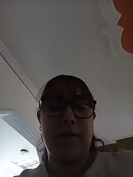 AliceScoot  online show from June 3, 6:13 pm