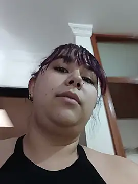 AliceScoot  online show from July 22, 6:00 pm