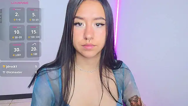 chloe-disire online show from May 11, 10:32 am