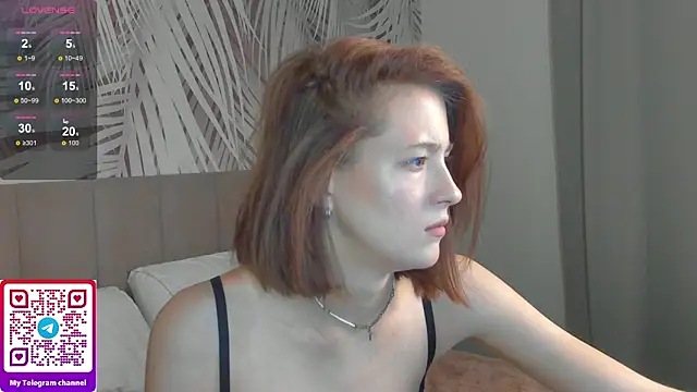 Lizzyvega online show from June 4, 1:55 am