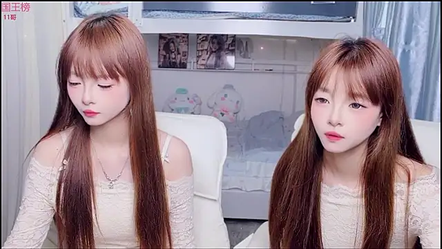 Snapshot of xiaoqiao-daqiao chatting on July 5, 11:45 pm xiaoqiao-daqiao online show from July 5, 11:45 pm