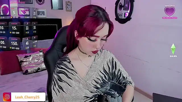 Leah cherry online show from June 19, 9:51 pm