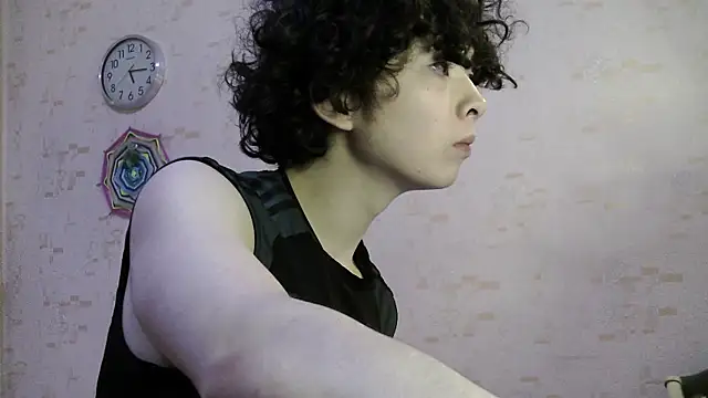 Snapshot of Miklaxyk chatting on June 20, 8:55 pm Miklaxyk online show from June 20, 8:55 pm