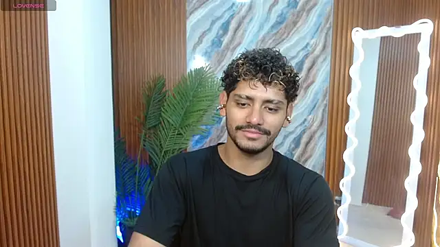 milo tay online show from April 11, 3:00 am