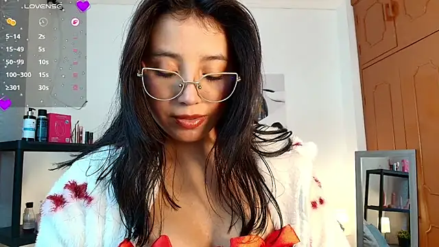 Luna Ferrer10 online show from June 8, 9:26 pm