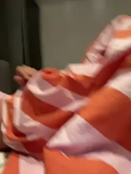 sexy650000 online show from April 18, 12:14 am