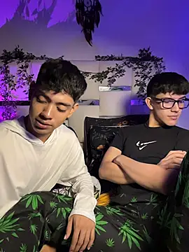 Poison Boys online show from June 30, 4:13 am