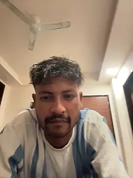 Snapshot of newdelhiBOY_ chatting on May 16, 3:00 pm newdelhiBOY online show from May 16, 3:00 pm