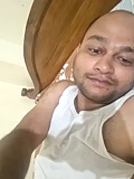 Snapshot of thenudemale chatting on May 17, 5:38 am thenudemale online show from May 17, 5:38 am