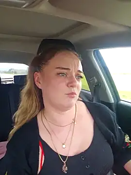 AliceLiddle  online show from April 15, 3:19 pm