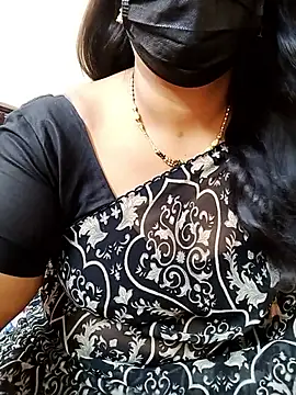 Stephaniee27 online show from June 13, 10:24 am