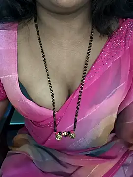 Snapshot of ur_love_kannada1 chatting on April 24, 6:10 pm ur love kannada1 online show from April 24, 6:10 pm