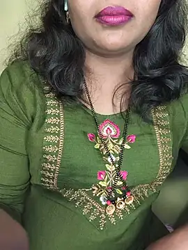 Snapshot of ur_love_kannada1 chatting on May 19, 5:41 pm ur love kannada1 online show from May 19, 5:41 pm