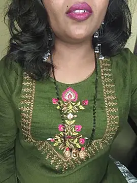 Snapshot of ur_love_kannada1 chatting on May 20, 6:25 pm ur love kannada1 online show from May 20, 6:25 pm