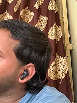 Snapshot of Asianstud69 chatting on April 11, 6:40 am Asianstud69 online show from April 11, 6:40 am