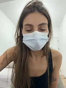  Mia L  online show from April 13, 8:14 pm