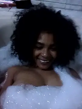 Snapshot of JazzyjazzXXX chatting on May 10, 9:58 am JazzyjazzXXX online show from May 10, 9:58 am