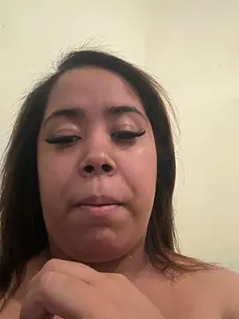 Tainesilva online show from April 18, 1:37 pm