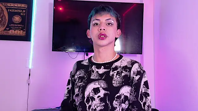 Apolo Prince1 online show from June 24, 3:44 pm