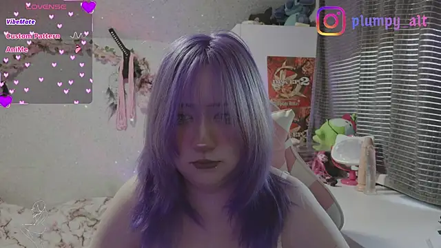 Snapshot of plumpy_girl chatting on May 3, 12:00 pm plumpy girl online show from May 3, 12:00 pm