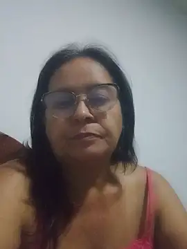 Snapshot of PienCanela chatting on June 17, 5:43 am PienCanela online show from June 17, 5:43 am