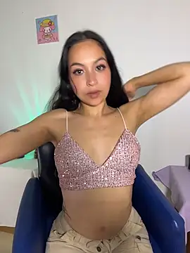 Snapshot of SweetGabriella_ chatting on June 6, 1:11 am SweetGabriella online show from June 6, 1:11 am