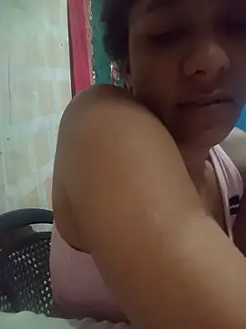 Snapshot of melysexy chatting on May 14, 4:36 pm melysexy online show from May 14, 4:36 pm