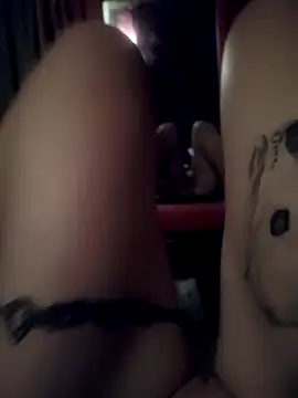 Snapshot of Lacasadelilith chatting on April 12, 6:51 am Lacasadelilith online show from April 12, 6:51 am