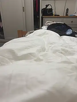 Snapshot of OliviaJadeXx chatting on June 1, 7:21 am OliviaJadeXx online show from June 1, 7:21 am