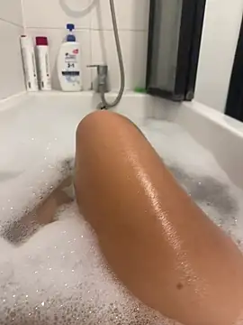 Snapshot of OliviaJadeXx chatting on July 31, 10:36 am OliviaJadeXx online show from July 31, 10:36 am