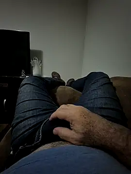 Snapshot of RogerSP50 chatting on July 10, 2:27 am RogerSP50 online show from July 10, 2:27 am
