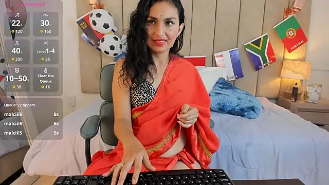shaliny  online show from July 3, 12:39 am