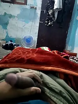 Snapshot of jhajgis chatting on April 12, 5:18 pm jhajgis online show from April 12, 5:18 pm