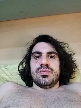 Snapshot of sangreal1996 chatting on April 11, 10:47 pm sangreal1996 online show from April 11, 10:47 pm