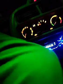 saur1221wjz online show from April 13, 9:31 pm