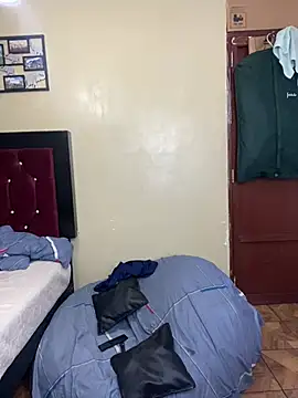 flacodpeludo online show from April 12, 12:15 am