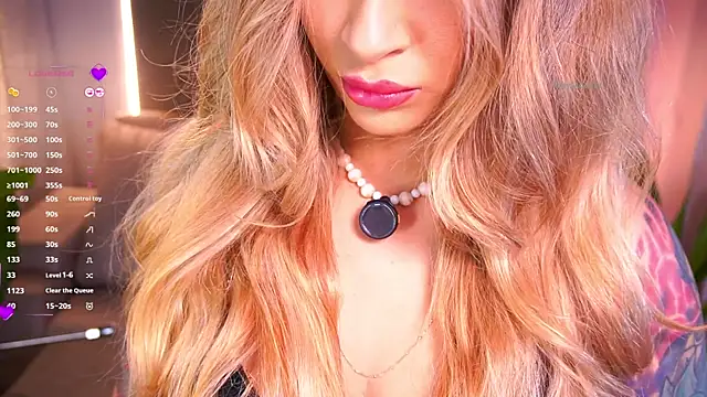 abbymodell1 online show from August 9, 10:58 pm