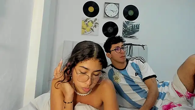 Snapshot of alanandtifany chatting on July 12, 12:45 am alanandtifany online show from July 12, 12:45 am