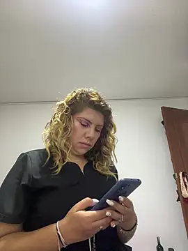 viictoria moncada online show from July 3, 1:56 am