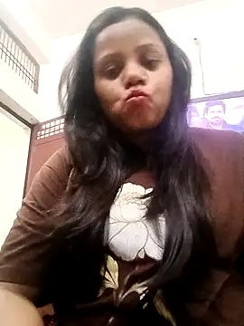 its mona 001 online show from April 26, 6:27 pm