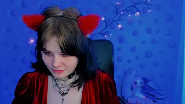 Snapshot of nikki_kiss_ chatting on April 29, 5:30 pm nikki kiss online show from April 29, 5:30 pm
